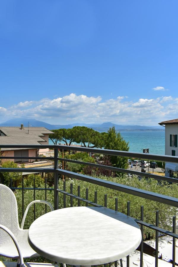 Hotel Marolda Sirmione Esterno foto